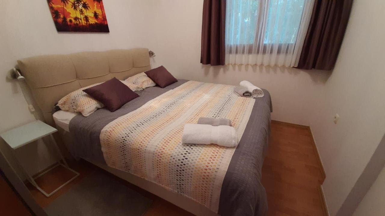Apartments Agrijan マスレニツァ エクステリア 写真